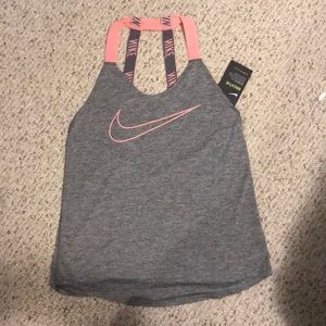 NWT Nike Women’s Breathe Dry Fit Workout Tank Top